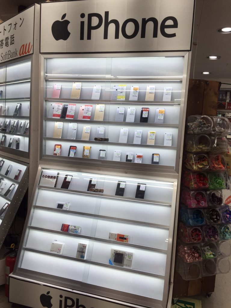鈴鹿店 6 6 本日のスマホ 携帯在庫状況のお知らせです丶 ﾉ Docomo Softbank Au Iphone Ipad 万代書店 三重総合
