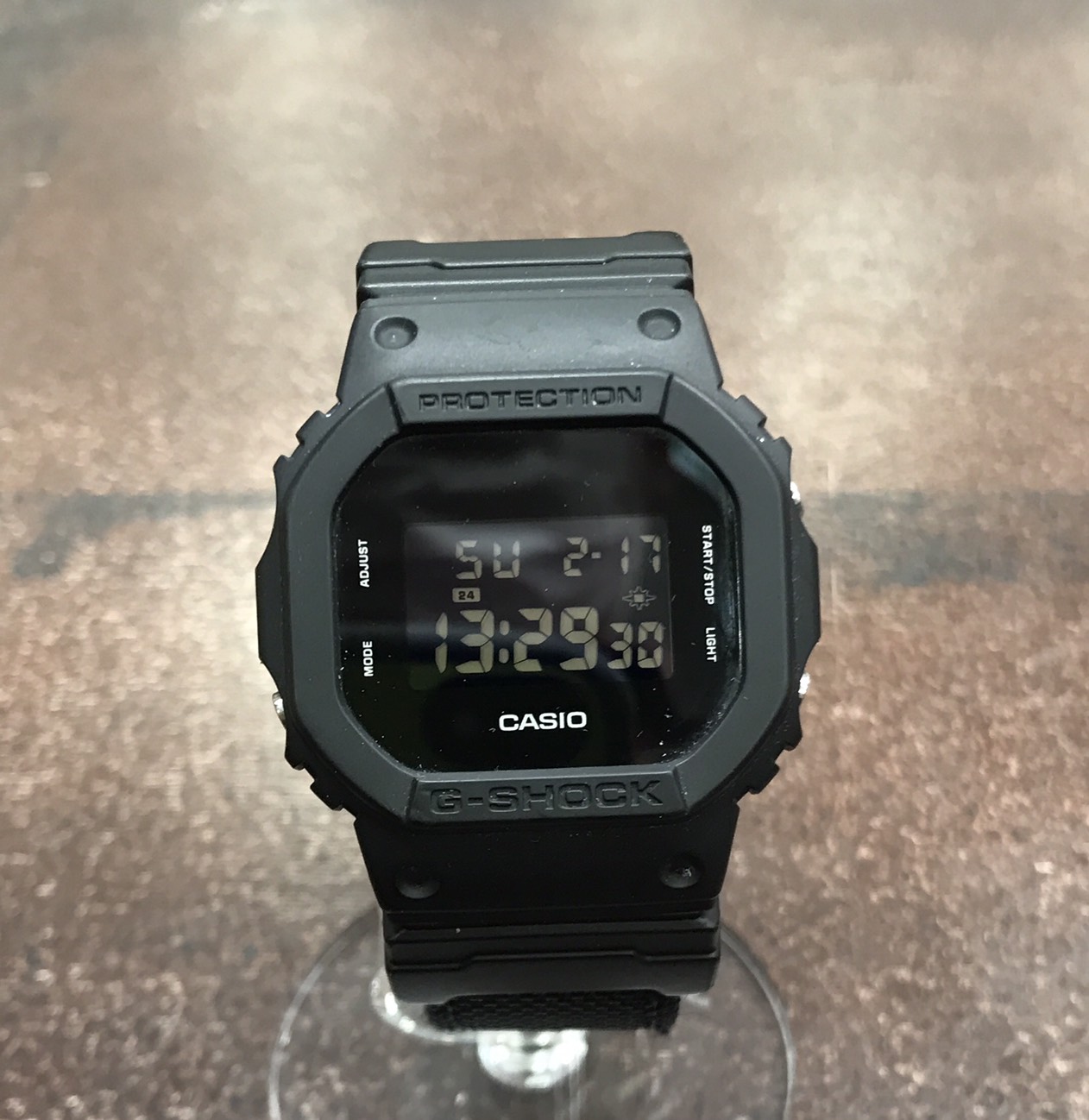 古着】2/17□入荷情報です！◇≪G-SHOCK≫DW-5600BBN(生産終了モデル