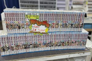 四日市日永店 11 23 おもちゃ入荷情報です 鬼滅の刃 ねんどろいど 我妻善逸 アニメイト購入特典 特製アクリル製台座付き 万代書店 三重総合