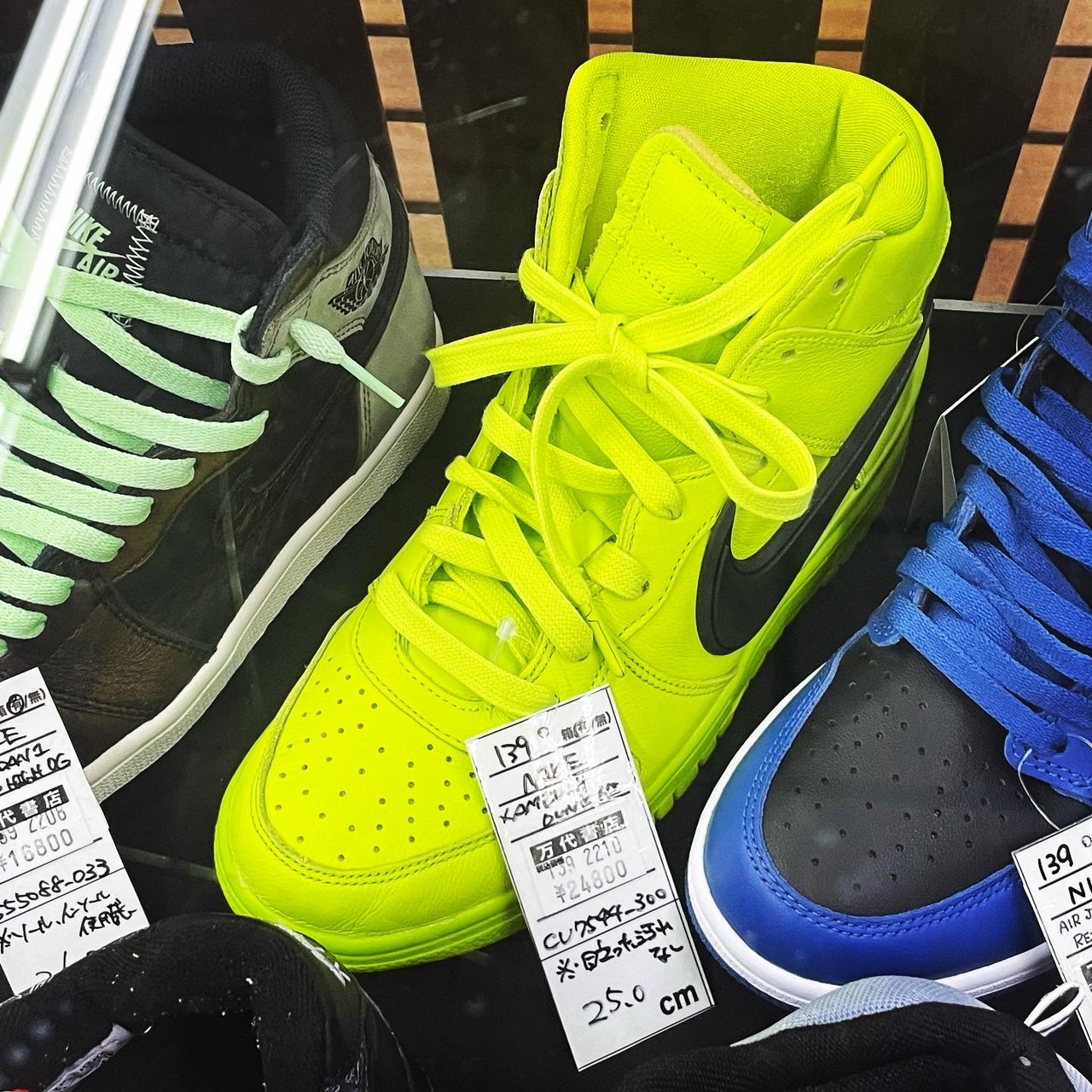 四日市日永店】[古着]NIKEスニーカー入荷中です(☝️ ՞ਊ