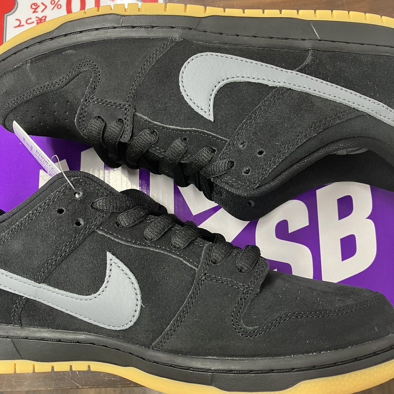 四日市日永店】古着入荷情報です！◇Nike SB Dunk Low Pro”Black/Fog