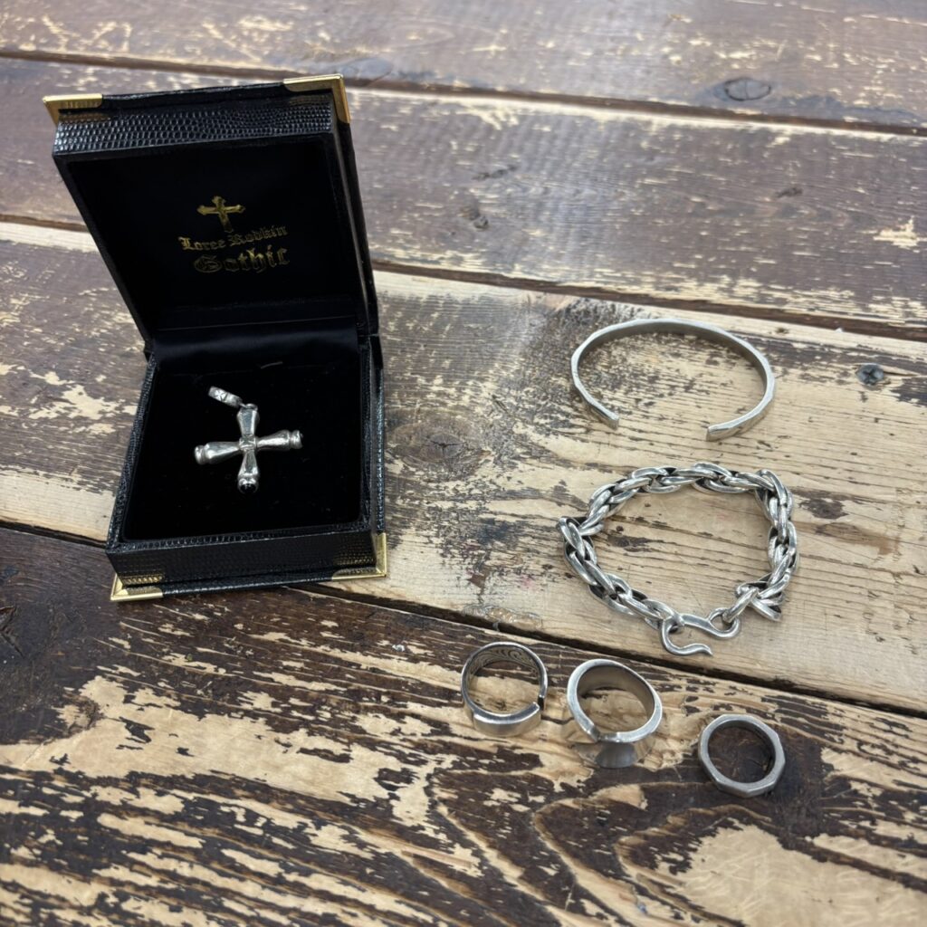 鈴鹿店】入荷速報です🔥🔥 本日シルバーアクセ複数買取入荷 致しました