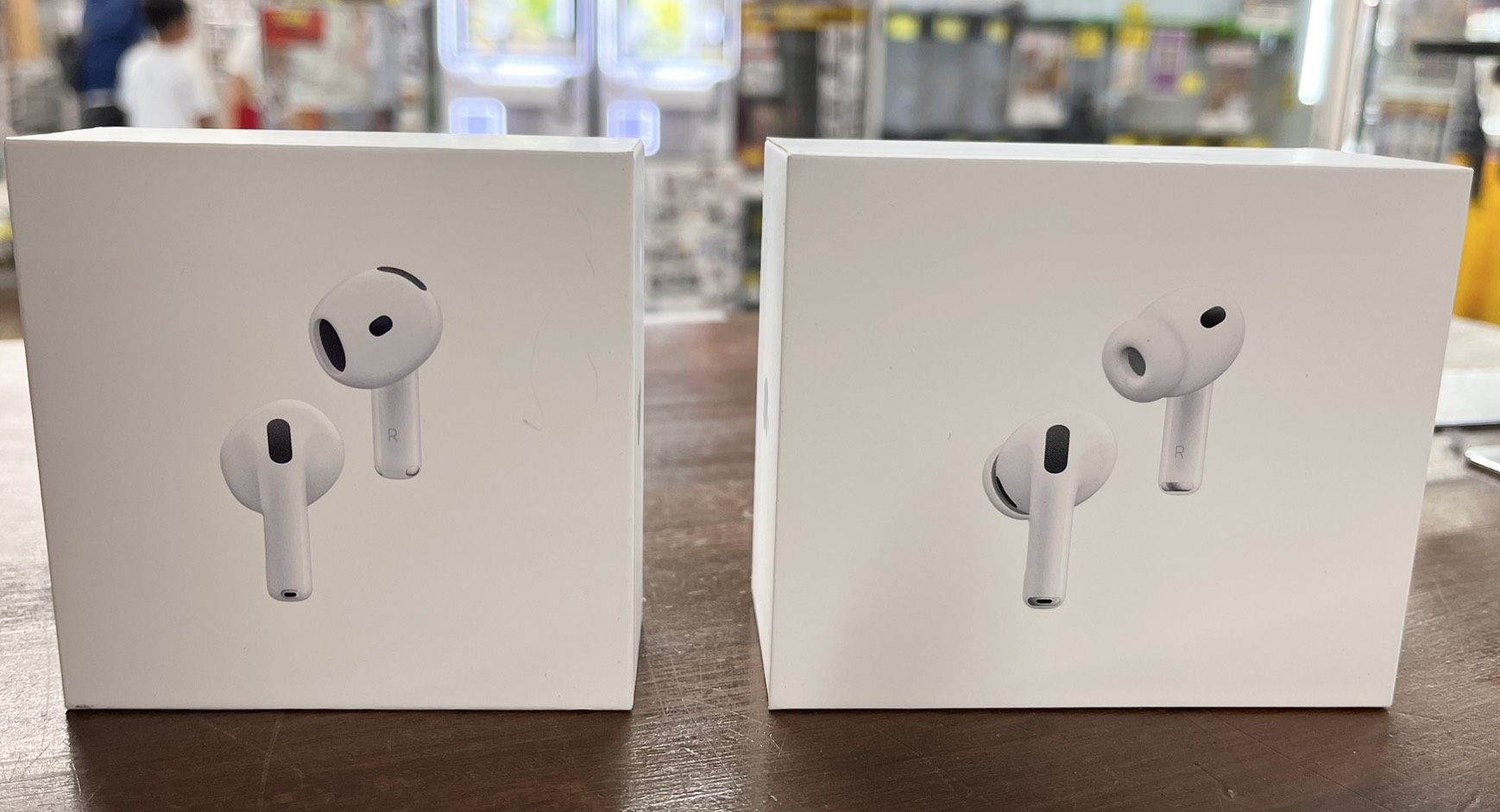 四日市日永店】《☆AirPods Pro 3 (MFHP4J/A) ☆AirPods 4 (MXP93J/A
