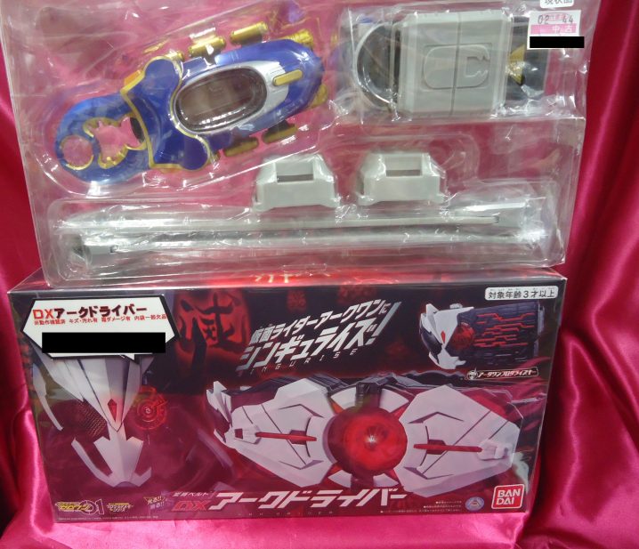 【おもちゃ】2/26 仮面ライダー《DXガタックゼクター》品出ししました！ - 万代書店 諏訪店