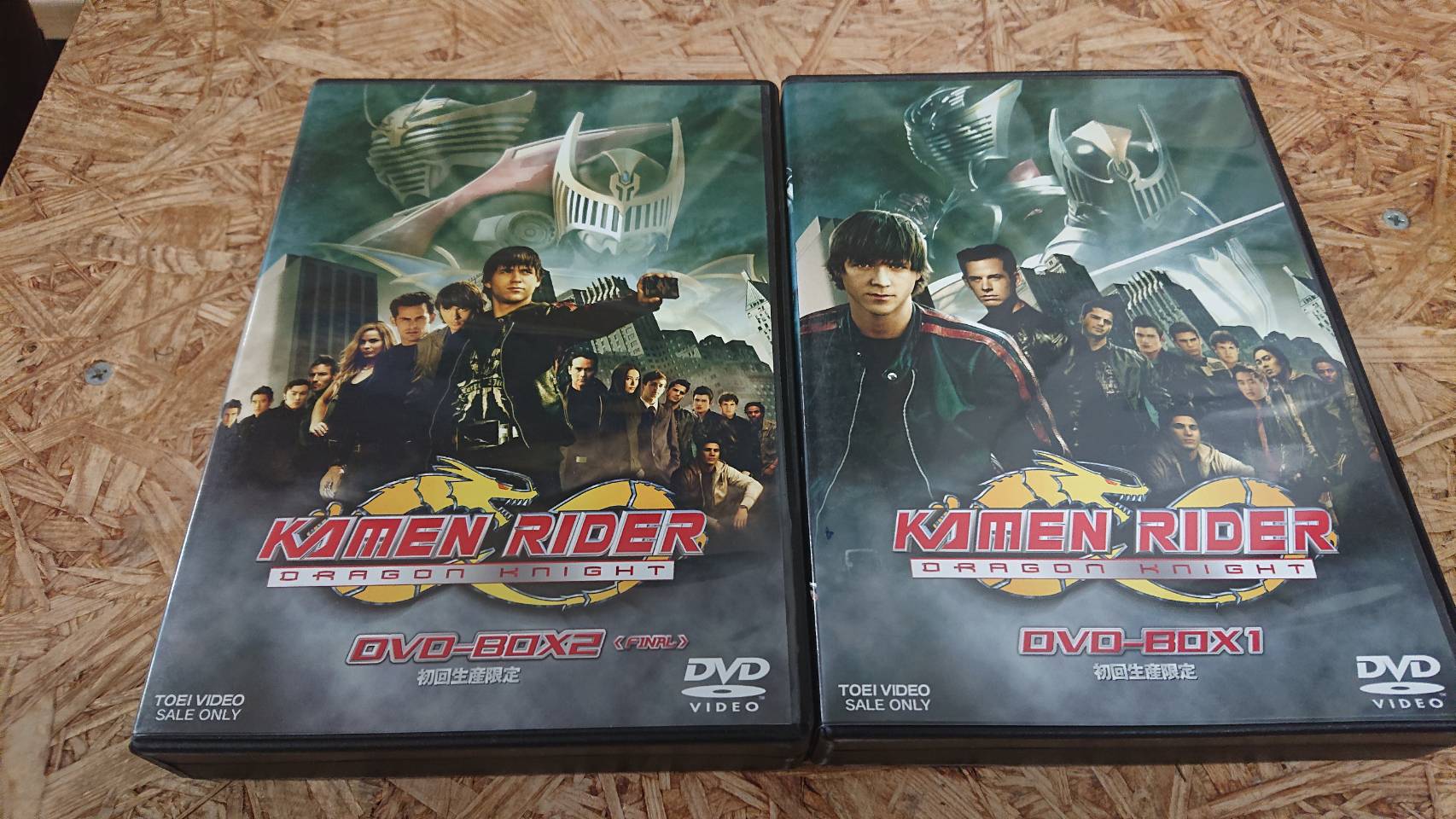 DVD】海外版仮面ライダーKAMEN RIDER DRAGON KNIGHT DVD-BOX 1,2 